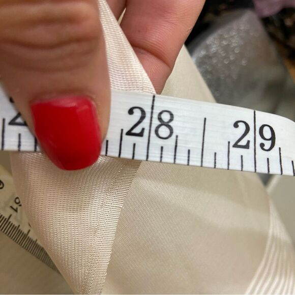 Lanvin Paris 100% Silk Ivory‎ Fringe End Scarf Appr 51”x28” - Picture 11 of 13